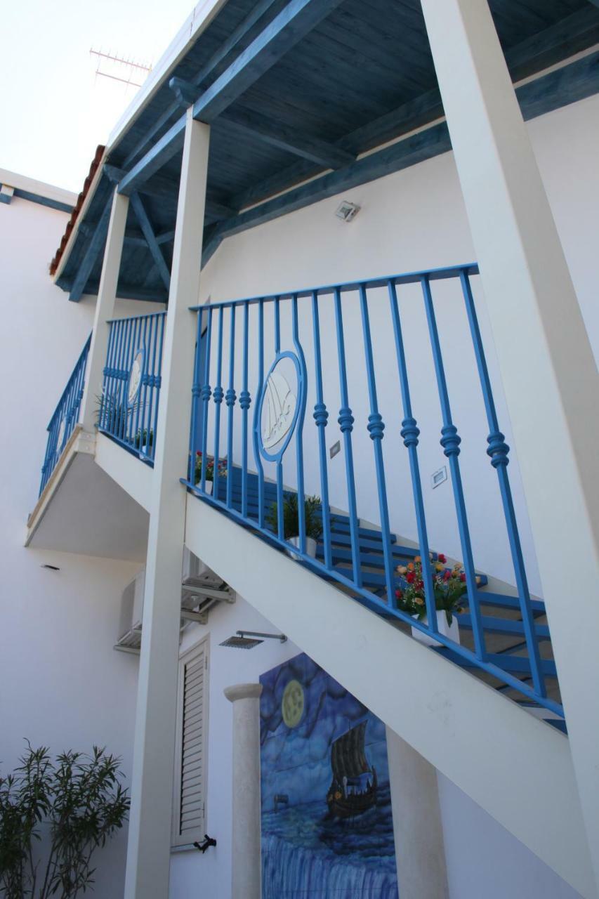 Oudeis Holidays Apartments تروبيا المظهر الخارجي الصورة