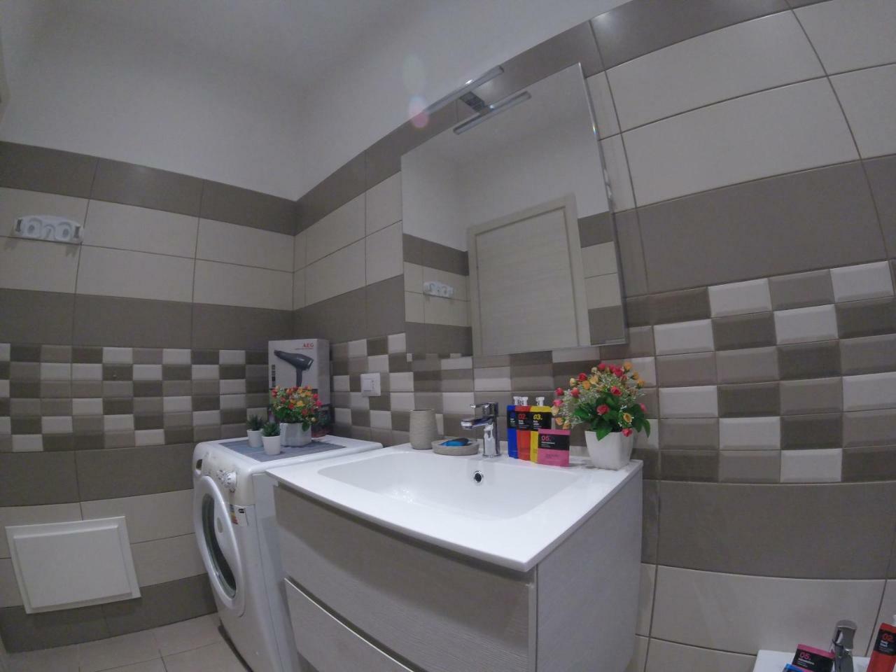 Oudeis Holidays Apartments تروبيا المظهر الخارجي الصورة